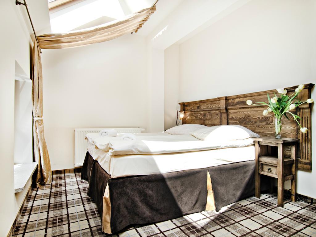 Five Stars Bed&Breakfast Wroclaw Bilik gambar