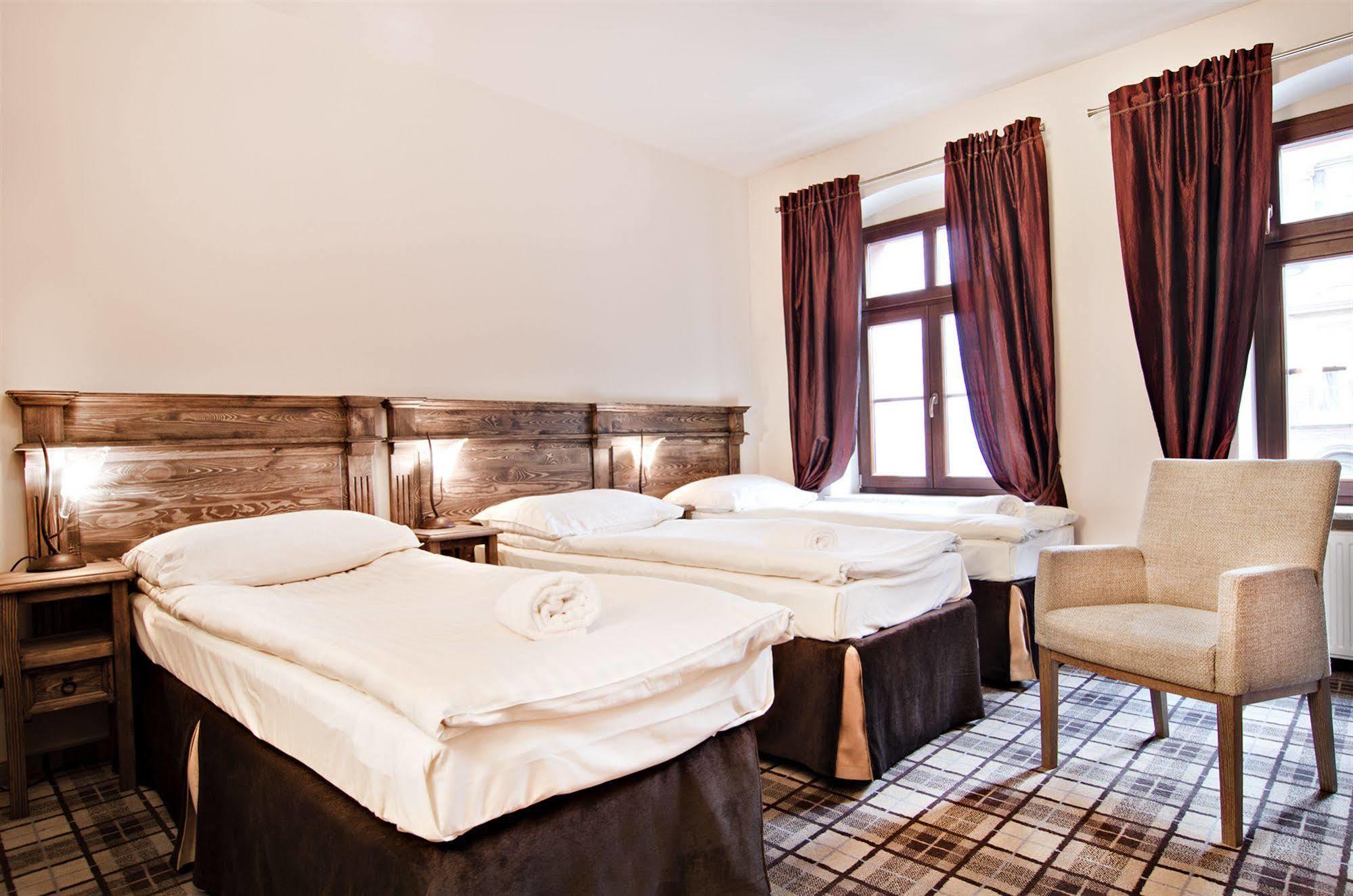 Five Stars Bed&Breakfast Wroclaw Luaran gambar