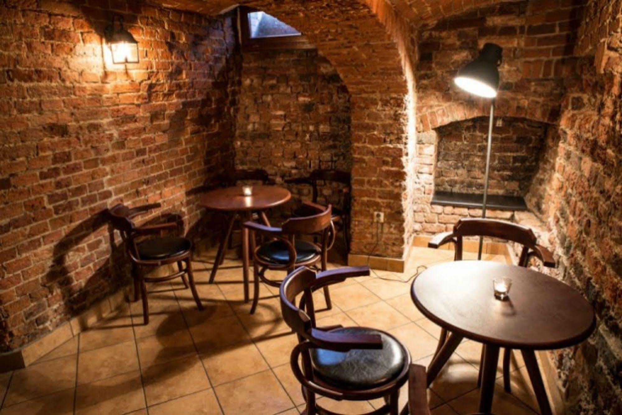 Five Stars Bed&Breakfast Wroclaw Luaran gambar